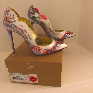 These shoes are super cute size 37 sold out everywhere!